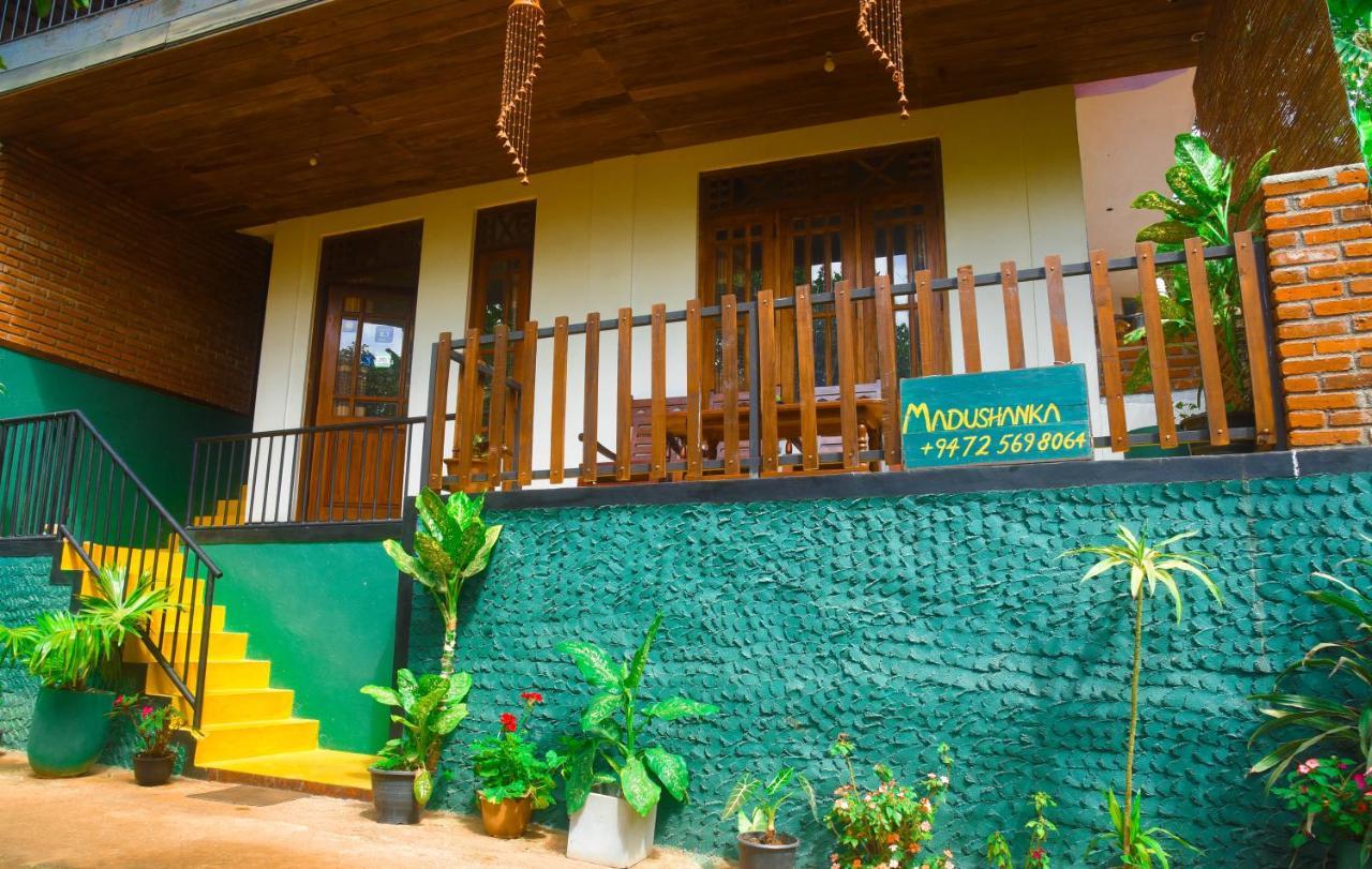 Madushanka Resort Ella Bagian luar foto